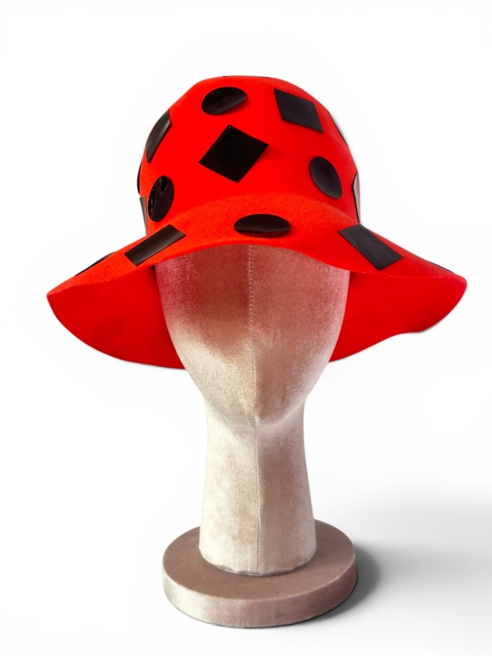 Vintage 1960's Tally Ho New York Avant-Garde Red Hat with Black Geometric Detail